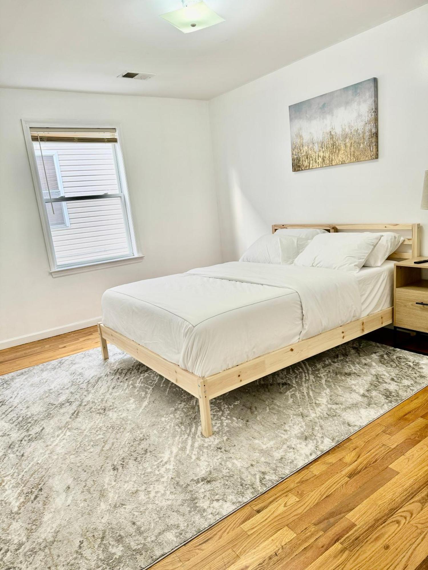 Stylish Evergreen Apartment By Newark Airport 외부 사진