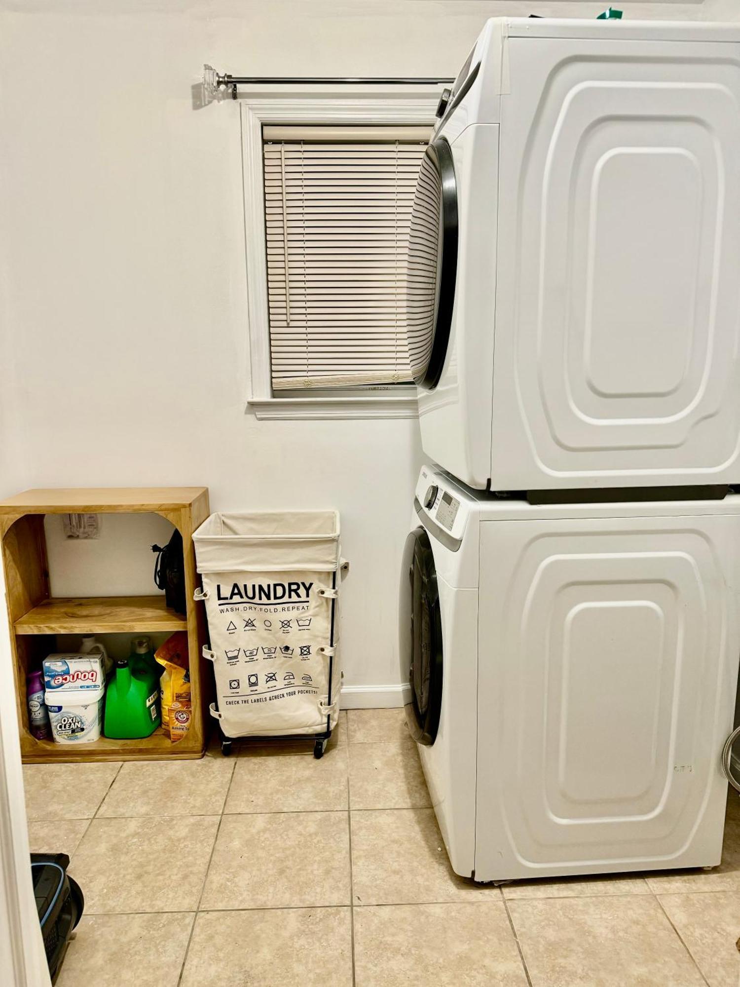 Stylish Evergreen Apartment By Newark Airport 외부 사진