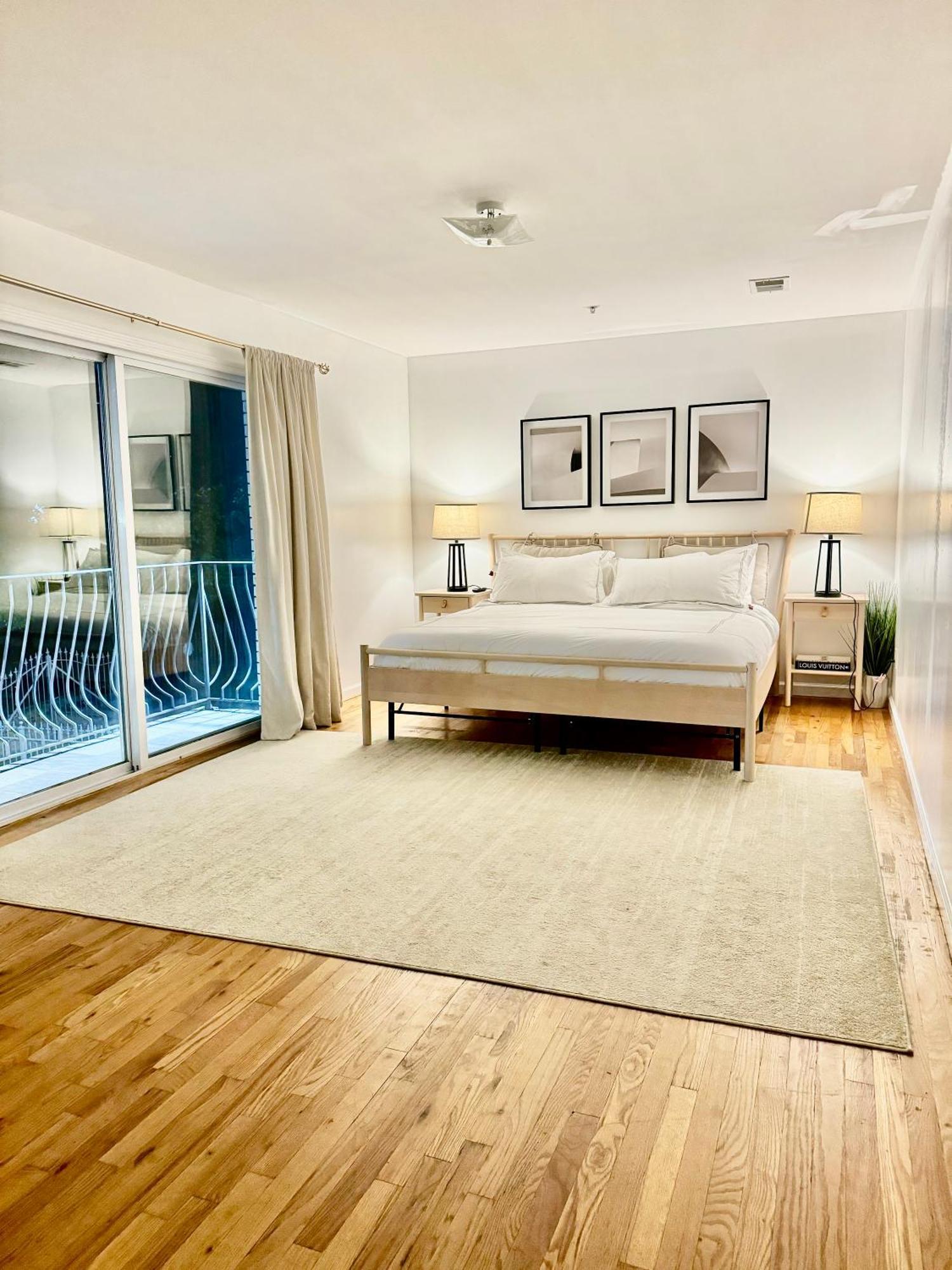 Stylish Evergreen Apartment By Newark Airport 외부 사진